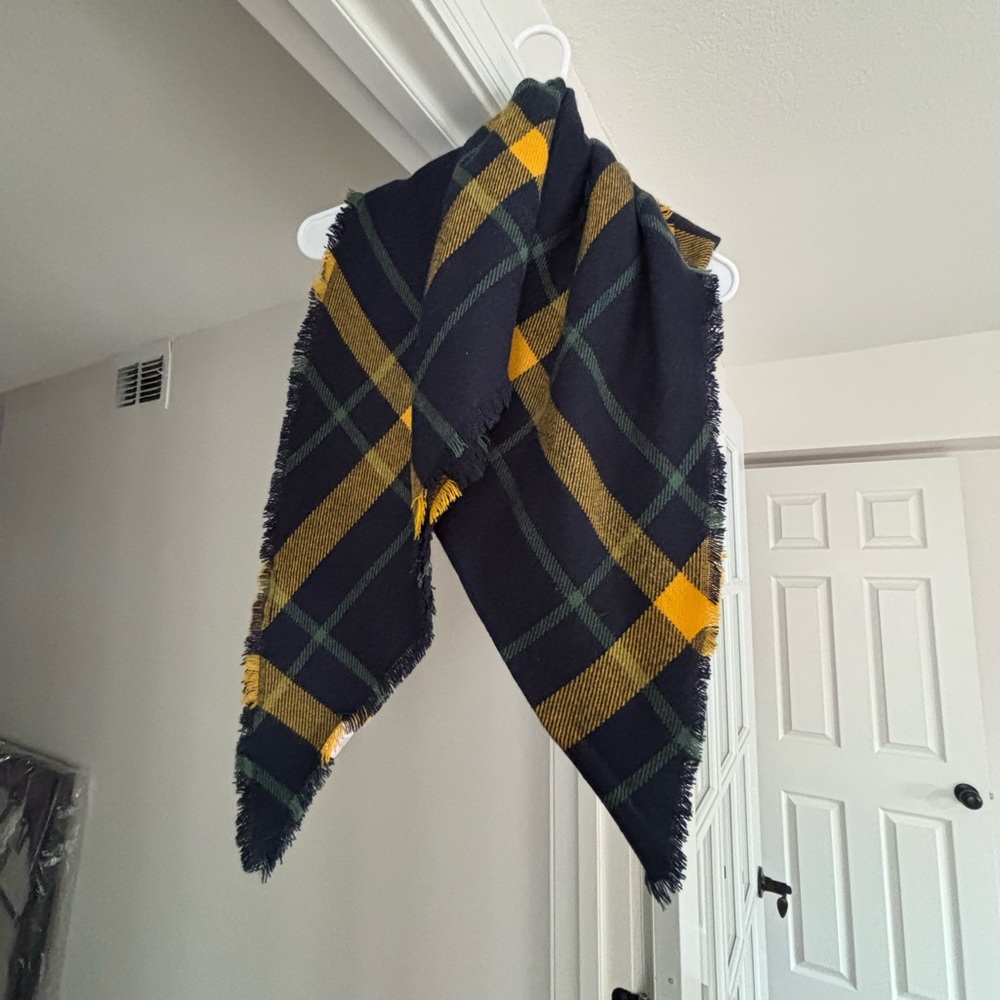 Plaid Navy and Yellow Scarf